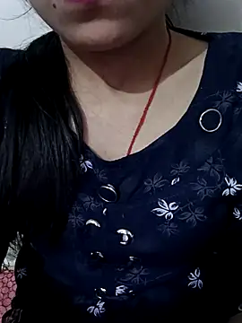 Snapshot of Riyu_05 chatting on 03/08/25, 10:00 Riyu 05 online show from 03/08/25, 10:00