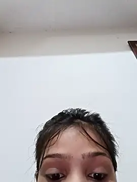 Snapshot of Riyu_05 chatting on 03/15/25, 06:36 Riyu 05 online show from 03/15/25, 06:36