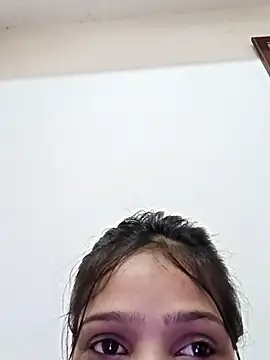 Snapshot of Riyu_05 chatting on 03/15/25, 09:41 Riyu 05 online show from 03/15/25, 09:41