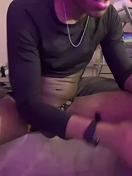 Snapshot of freakNastyNasty chatting on 01/01/25, 01:47 freakNastyNasty online show from 01/01/25, 01:47