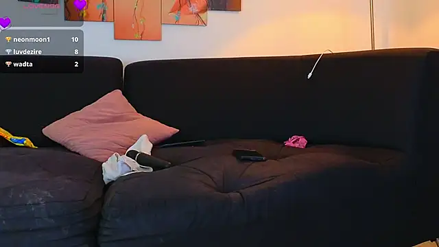 Lizzymontanaa online show from 12/05/24, 03:26