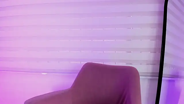 ariana rosse   online show from 01/13/25, 07:31