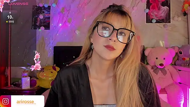 Snapshot of ariana_rosse__ chatting on 11/26/25, 08:04 ariana rosse online show from 11/26/25, 08:04