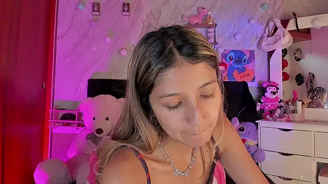 Snapshot of ariana_rosse__ chatting on 04/11/26, 03:16 ariana rosse online show from 04/11/26, 03:16