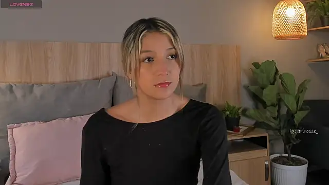 Snapshot of ariana_rosse__ chatting on 07/06/26, 02:47 ariana rosse online show from 07/06/26, 02:47