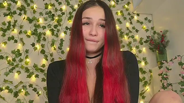 Brenda M00n online show from 12/28/24, 06:40