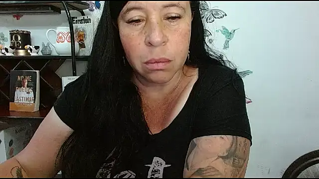 Snapshot of SadistikXX chatting on 04/25/26, 01:52 SadistikXX online show from 04/25/26, 01:52