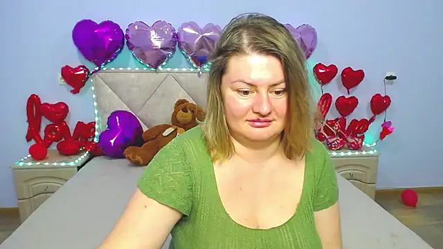 ZannaDreil online show from 02/28/25, 05:26