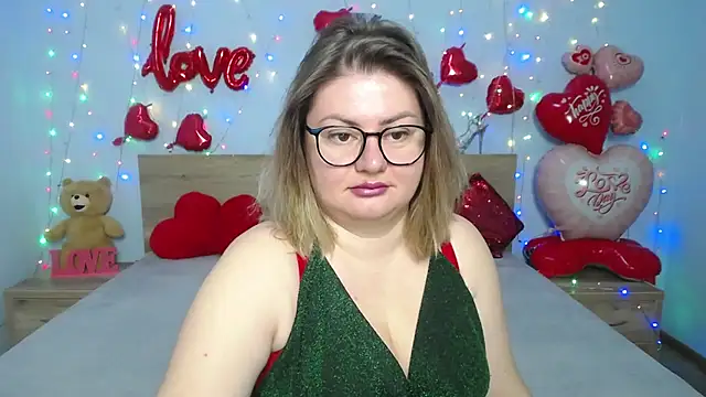 ZannaDreil online show from 02/28/25, 07:14