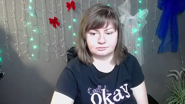 ZannaDreil online show from 12/21/25, 07:32