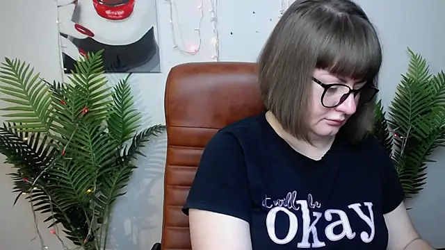 ZannaDreil online show from 05/14/26, 06:15