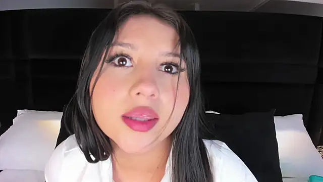 AvyMilton online show from 10/01/25, 11:38