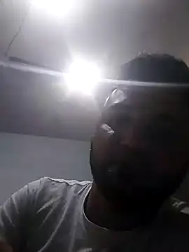 Snapshot of SINUECASTILLO chatting on 01/05/25, 08:54 SINUECASTILLO online show from 01/05/25, 08:54