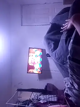 Snapshot of SINUECASTILLO chatting on 02/10/25, 04:36 SINUECASTILLO online show from 02/10/25, 04:36