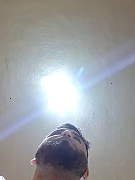 SINUECASTILLO online show from 02/26/26, 07:46