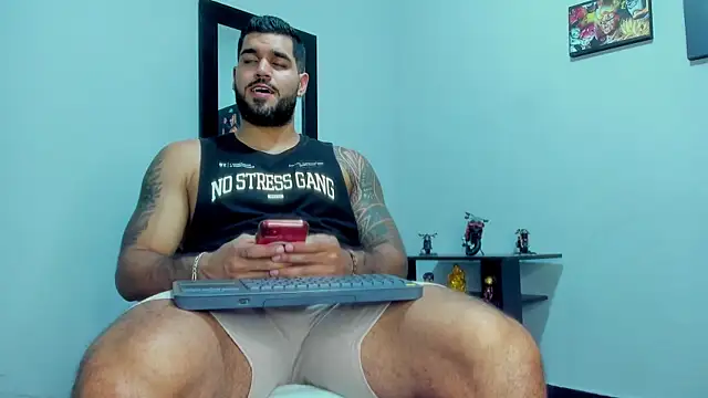 SamirHazard97 online show from 02/06/25, 06:02