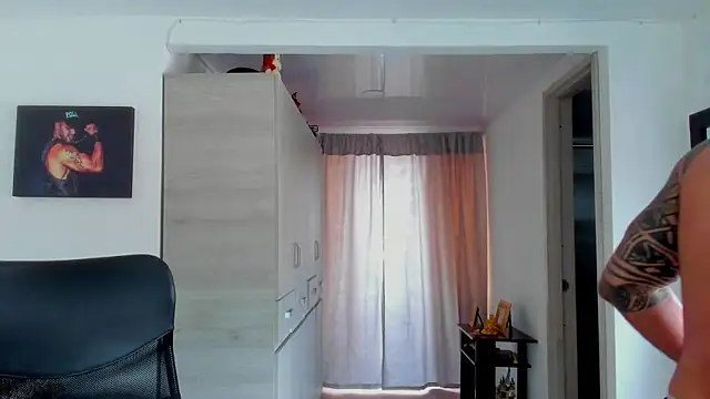 SamirHazard97 online show from 02/18/26, 08:05