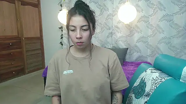 Snapshot of Mya_paris chatting on 12/29/24, 12:41 Mya paris online show from 12/29/24, 12:41