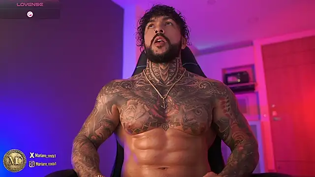 Snapshot of mariano_costa chatting on 11/24/25, 01:16 mariano costa online show from 11/24/25, 01:16