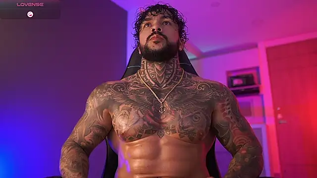 Snapshot of mariano_costa chatting on 12/14/25, 02:28 mariano costa online show from 12/14/25, 02:28