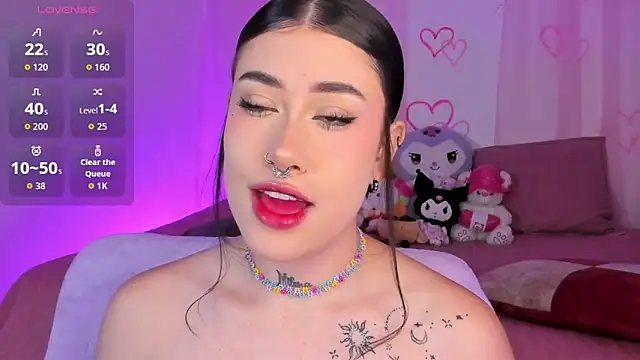 melody suarez online show from 10/14/25, 06:42