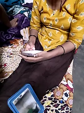 Indcople28 online show from 02/16/26, 06:59