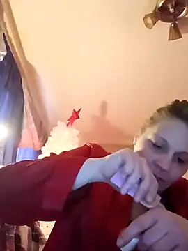 Snapshot of GoodgirlByn chatting on 12/06/24, 01:11 GoodgirlByn online show from 12/06/24, 01:11