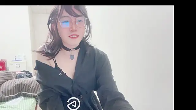 Snapshot of yahanr chatting on 12/04/25, 11:08 yahanr online show from 12/04/25, 11:08