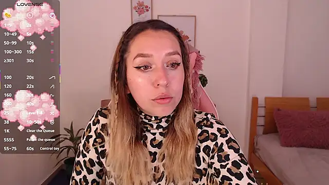 Snapshot of Dahlia__espresso chatting on 02/23/26, 08:06 Dahlia espresso online show from 02/23/26, 08:06