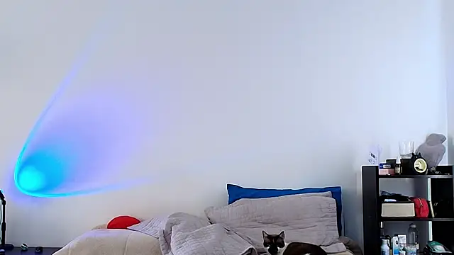 anika lowen02 online show from 02/06/25, 08:23