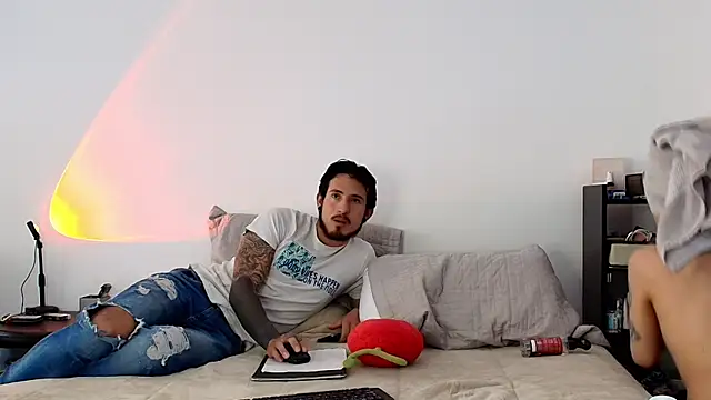 anika lowen02 online show from 02/12/25, 03:49