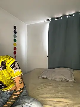 anika lowen02 online show from 09/23/25, 03:59