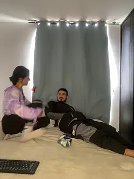 anika lowen02 online show from 10/02/25, 05:31