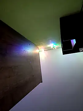 Anna   May online show from 12/18/24, 06:25