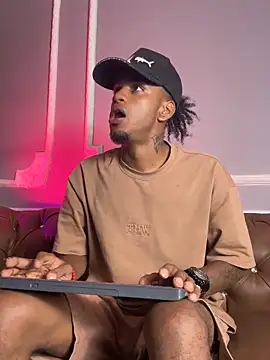 AaronCruz  online show from 01/14/25, 02:22