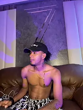 AaronCruz  online show from 03/17/25, 07:26