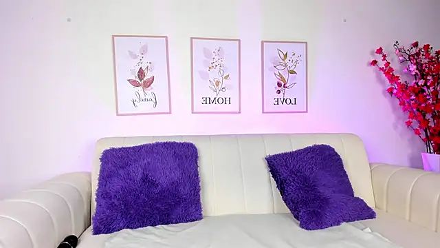 Snapshot of Harmony_Malkova chatting on 01/31/25, 12:06 Harmony Malkova online show from 01/31/25, 12:06