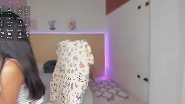 Snapshot of Harmony_Malkova chatting on 03/18/25, 03:53 Harmony Malkova online show from 03/18/25, 03:53