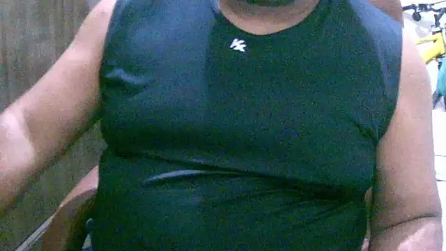 Snapshot of ulmo_br chatting on 11/19/25, 11:38 ulmo br online show from 11/19/25, 11:38