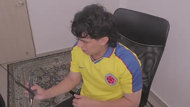 Tony Hoffa online show from 12/21/25, 07:21