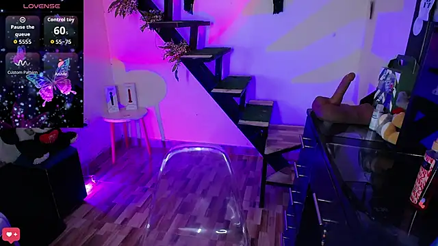 Kendall Gil online show from 03/12/26, 08:37