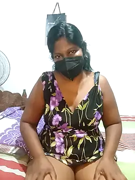 Aroma Sl online show from 11/06/25, 01:50