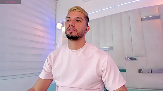 Jacoob19  online show from 12/18/24, 01:12