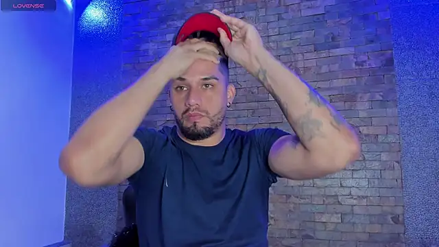 Jacoob19  online show from 12/24/24, 06:28