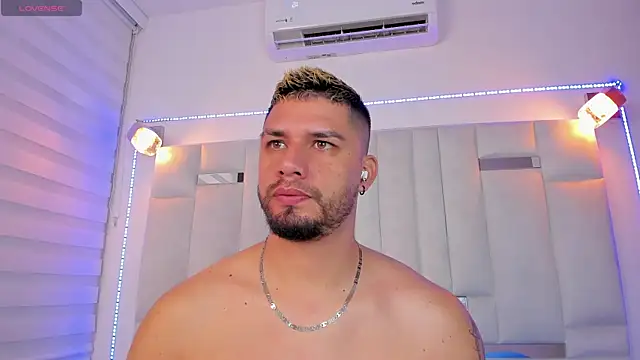 Jacoob19  online show from 01/14/25, 01:06