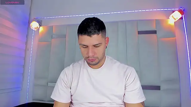 Jacoob19  online show from 01/24/25, 12:41