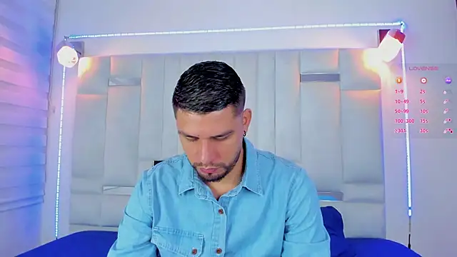 Jacoob19  online show from 02/11/25, 12:27