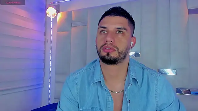 Jacoob19  online show from 02/21/25, 06:37