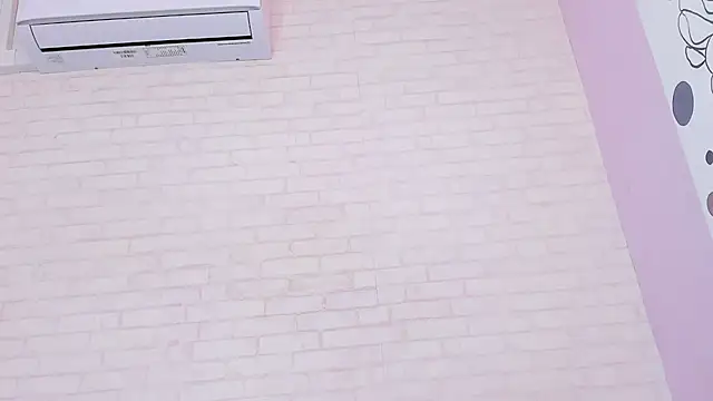 Tiffany mendez online show from 02/25/25, 03:16