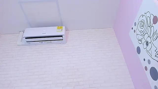 Tiffany mendez online show from 03/20/25, 06:20